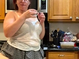 -Onlyfans.com- Hourglassleigh – You Know Mama Be Cookin