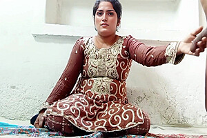 Phar Phar Dy Meri Gand My Friends Step mother Came To My House And I Was Going To Take A Bath. The Tower Fell From My Hand Sex Puss